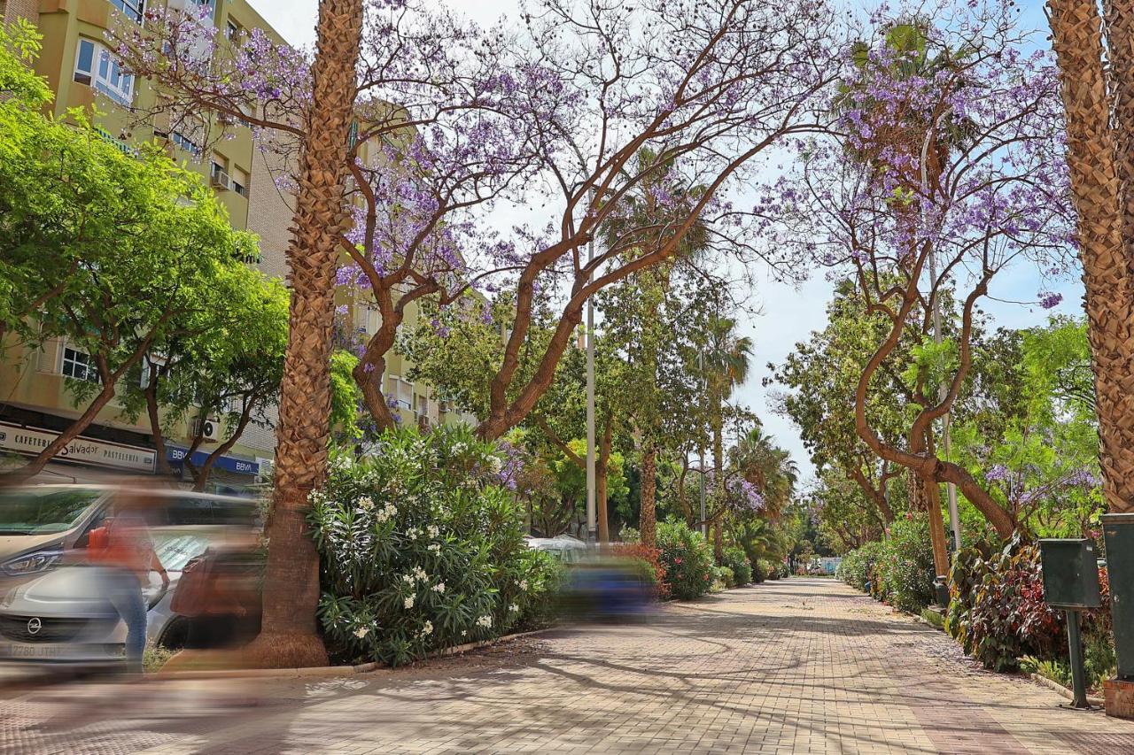Holidays2Malaga Goya - Zona Huelin & 500 Mts De La Playa Exterior photo